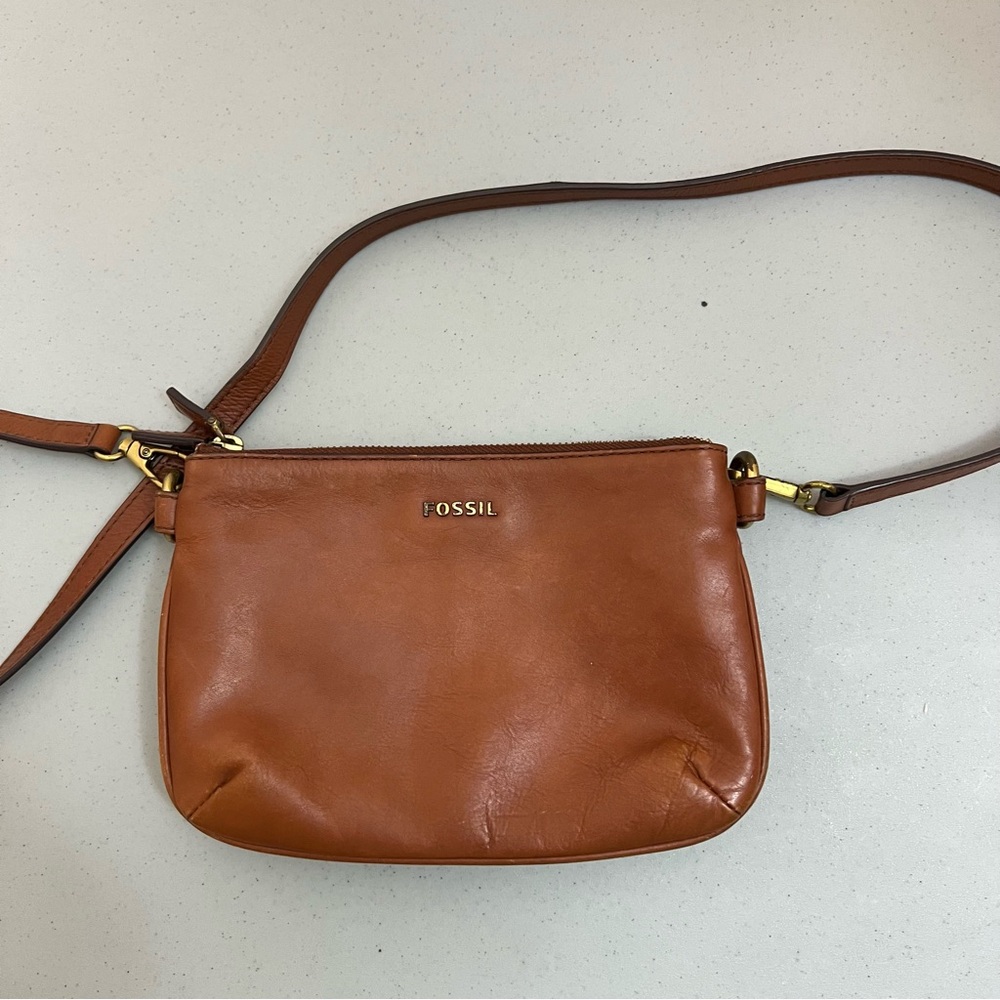 Fossil Three Compartment Leather Tan Brown Crossbody Bag Purse
